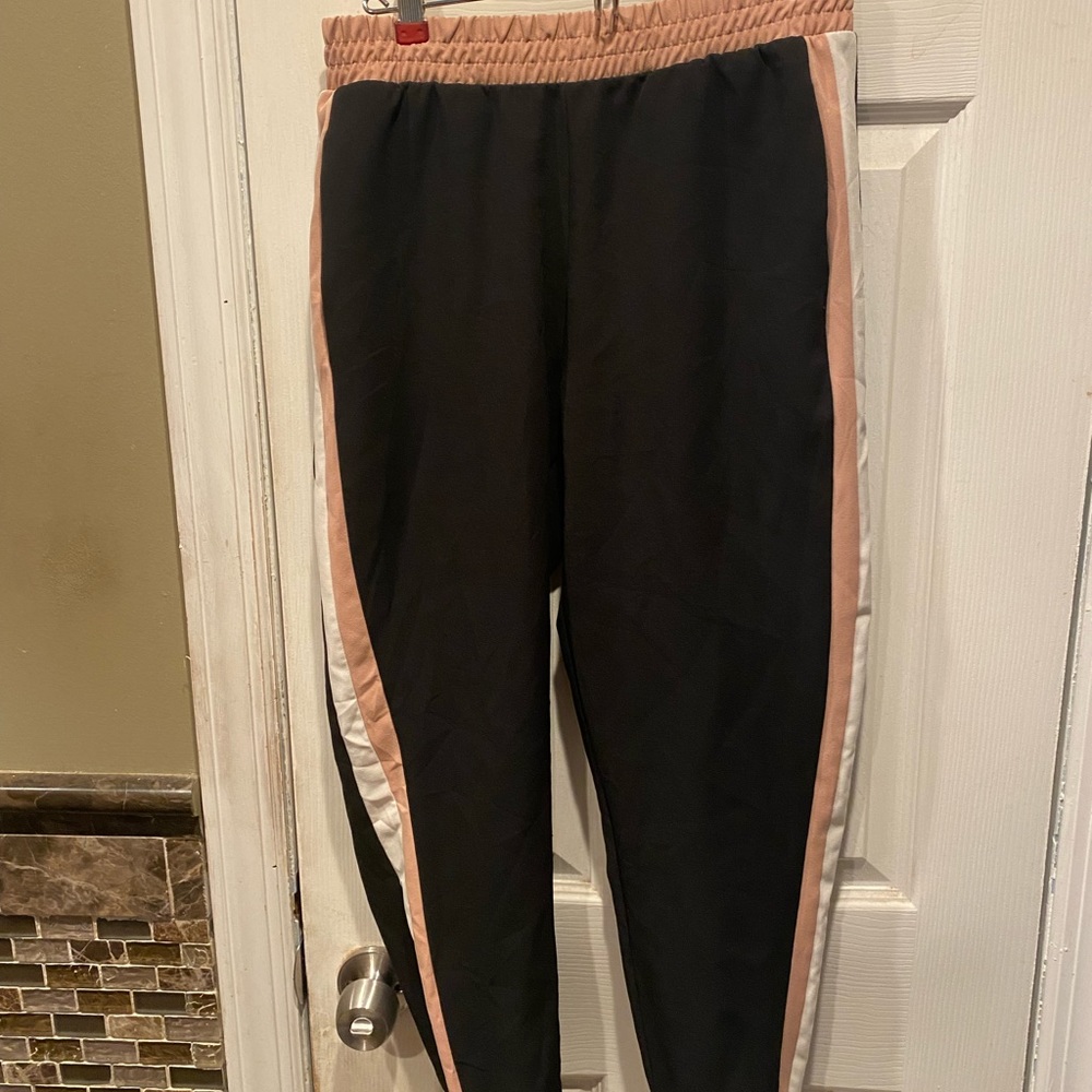 Zara women joggers. Size XS